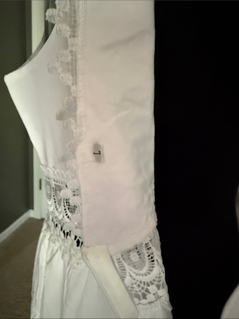 White Lace V-Neck Maxi Dress - never worn - Picture 5 of 5